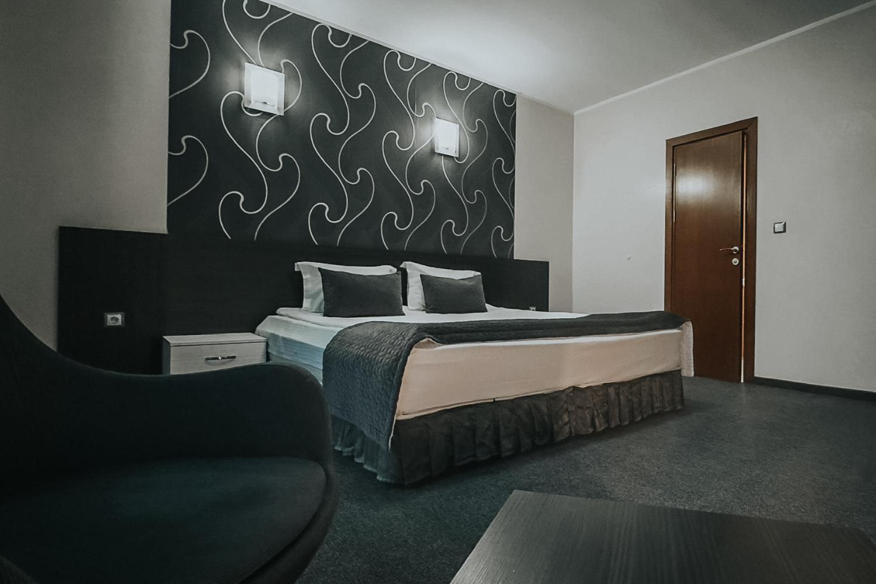 Hotel Noris Пловдив Экстерьер фото