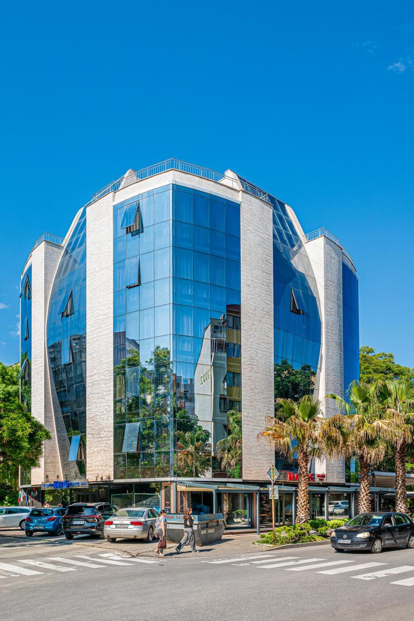 Hotel Noris Пловдив Экстерьер фото