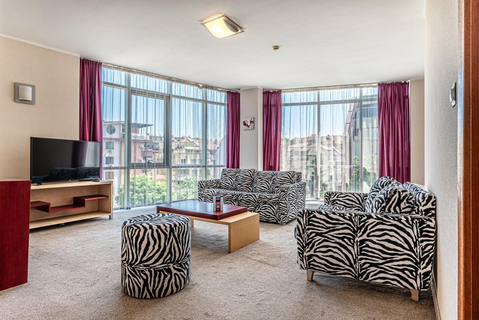 Hotel Noris Пловдив Экстерьер фото
